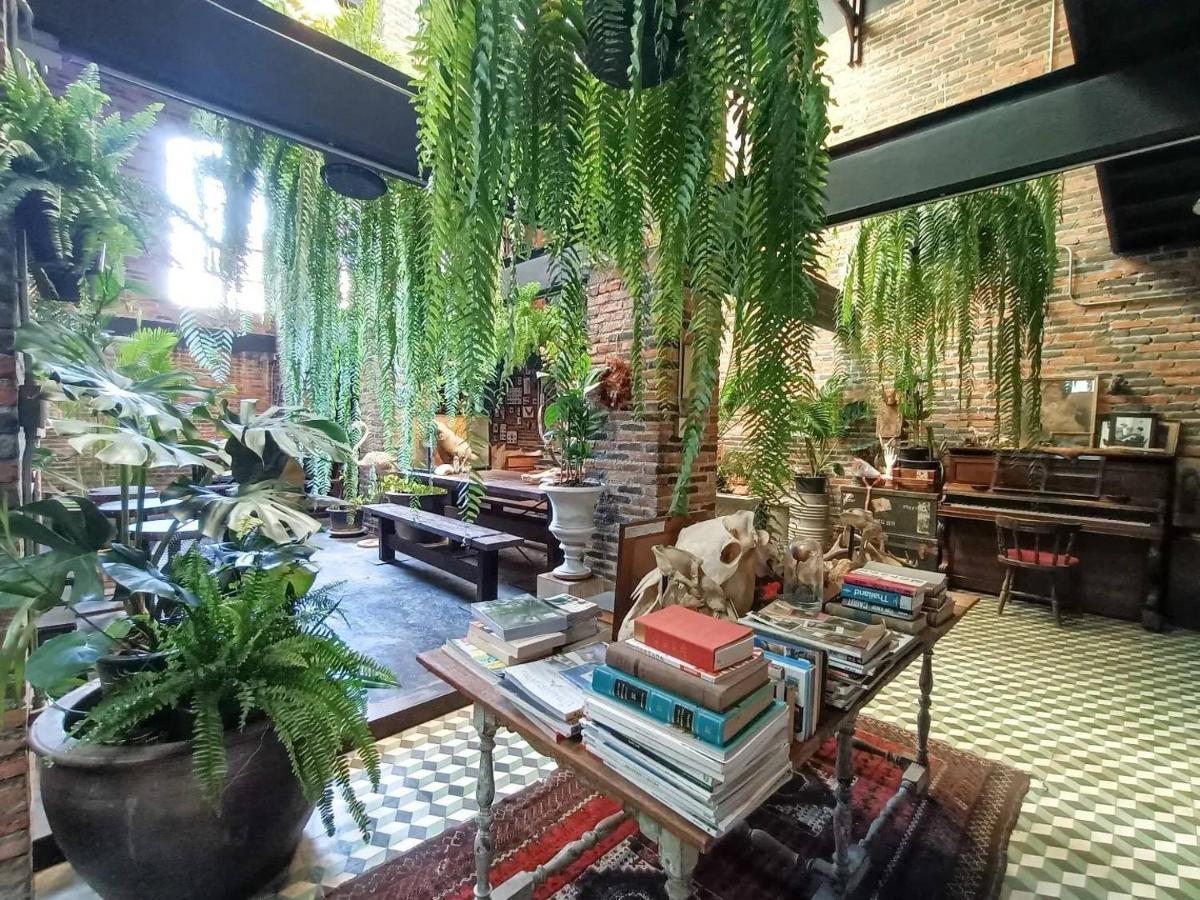 Bed and Breakfast J No.14 Bangkok Exterior foto